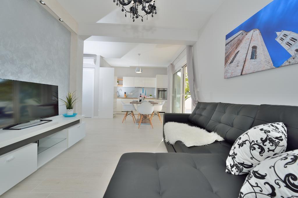 Luxury Apartments Marija Sukošan Oda fotoğraf