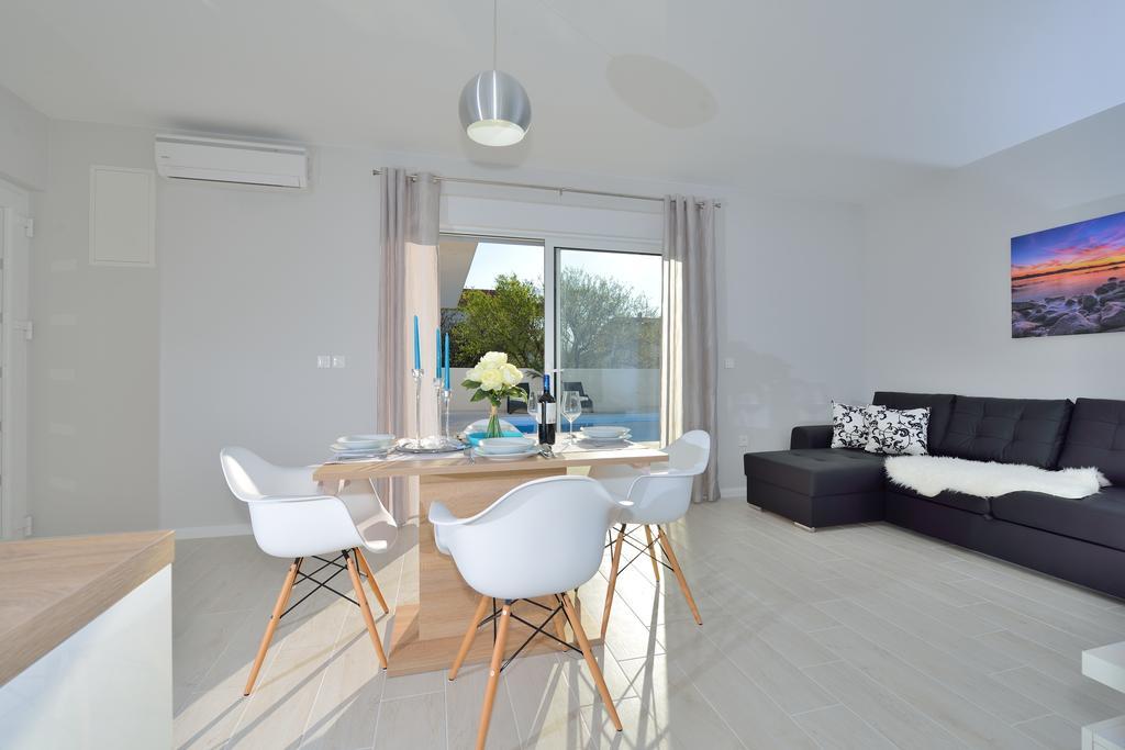 Luxury Apartments Marija Sukošan Oda fotoğraf